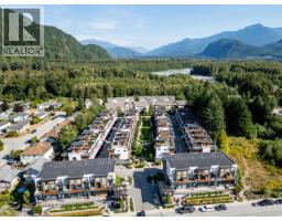 204 39767 GOVERNMENT ROAD, Squamish, British Columbia
