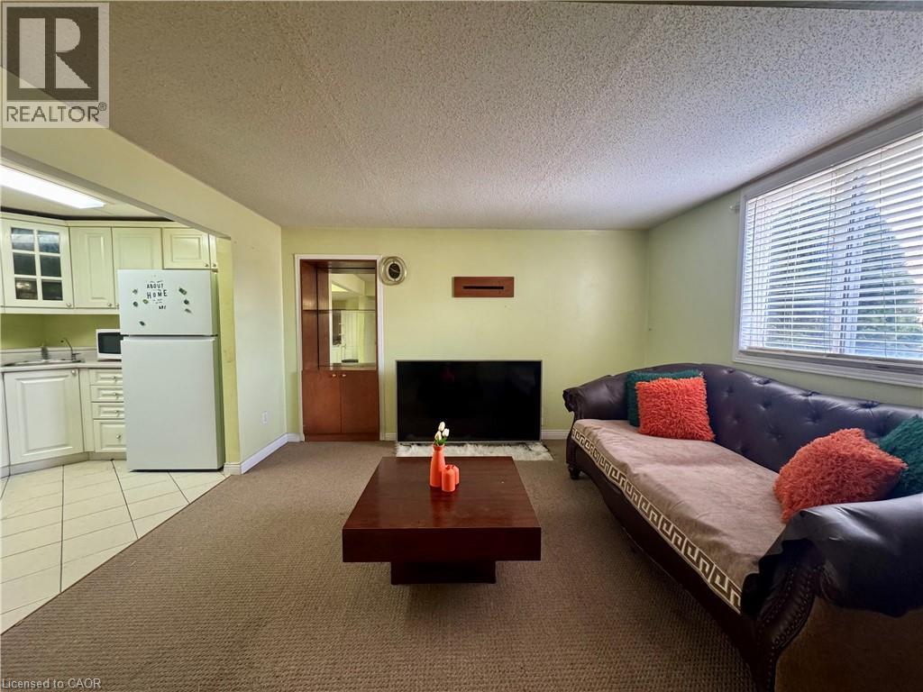 202 Essex Point Drive Unit# Lower, Cambridge, Ontario N1T 1Z1 - Photo 5 - 40817954