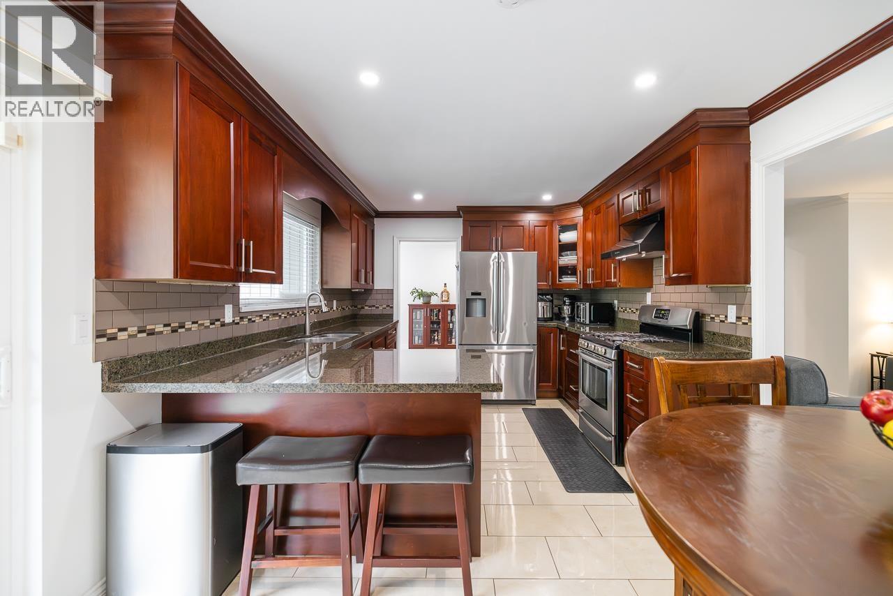 432 Riverview Crescent, Coquitlam, British Columbia  V3C 4X8 - Photo 14 - R3108045