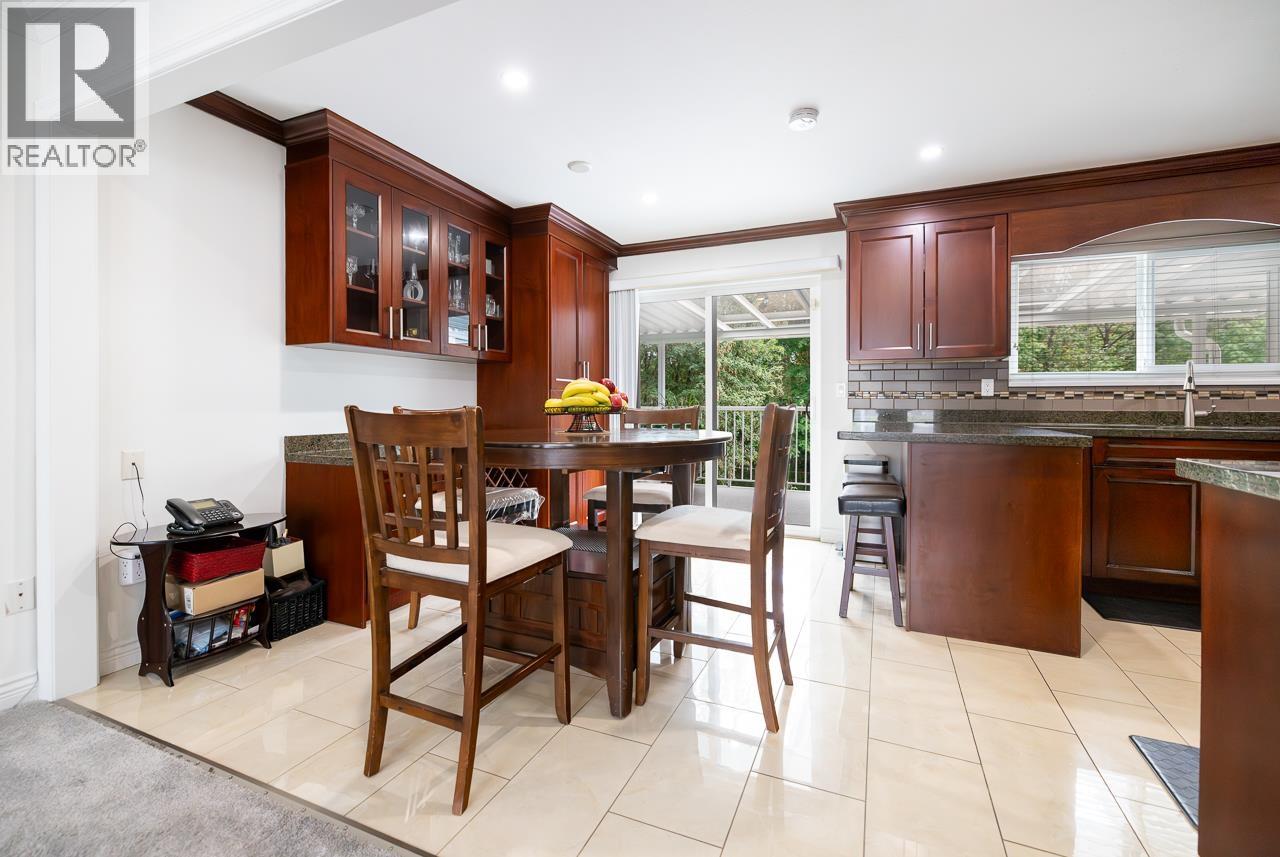 432 Riverview Crescent, Coquitlam, British Columbia  V3C 4X8 - Photo 18 - R3108045