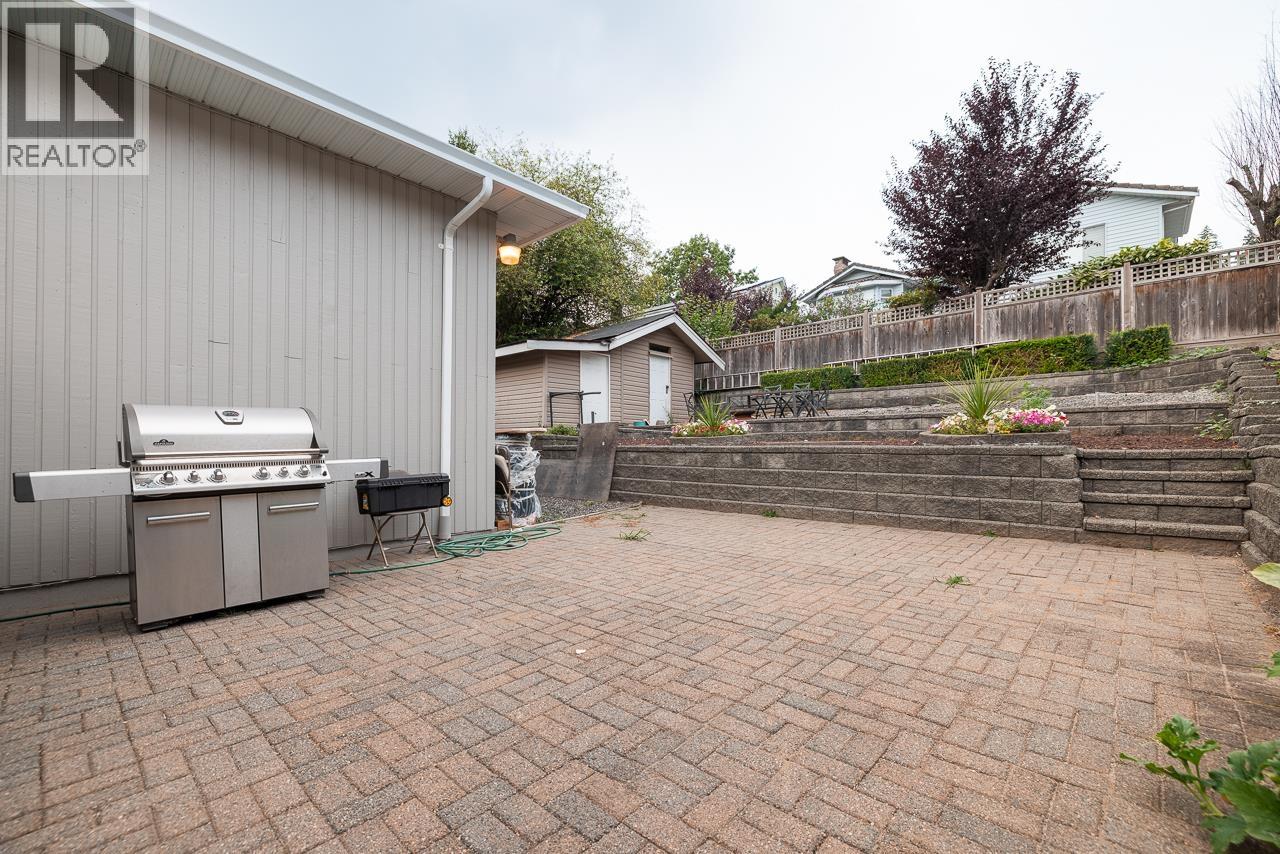 432 Riverview Crescent, Coquitlam, British Columbia  V3C 4X8 - Photo 26 - R3108045