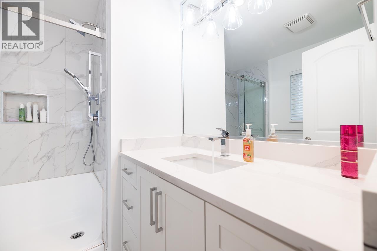 432 Riverview Crescent, Coquitlam, British Columbia  V3C 4X8 - Photo 33 - R3108045