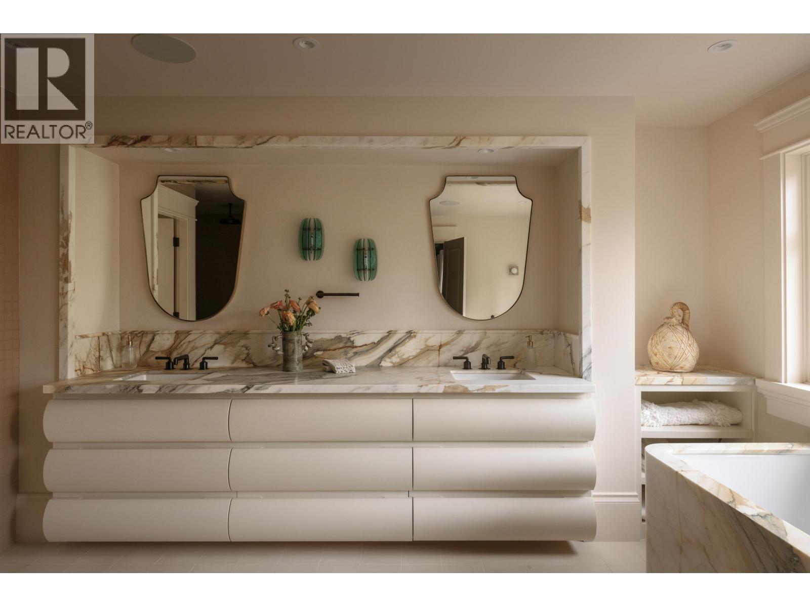 2955 Rosebery Avenue, West Vancouver, British Columbia  V7V 3A5 - Photo 17 - R3108046