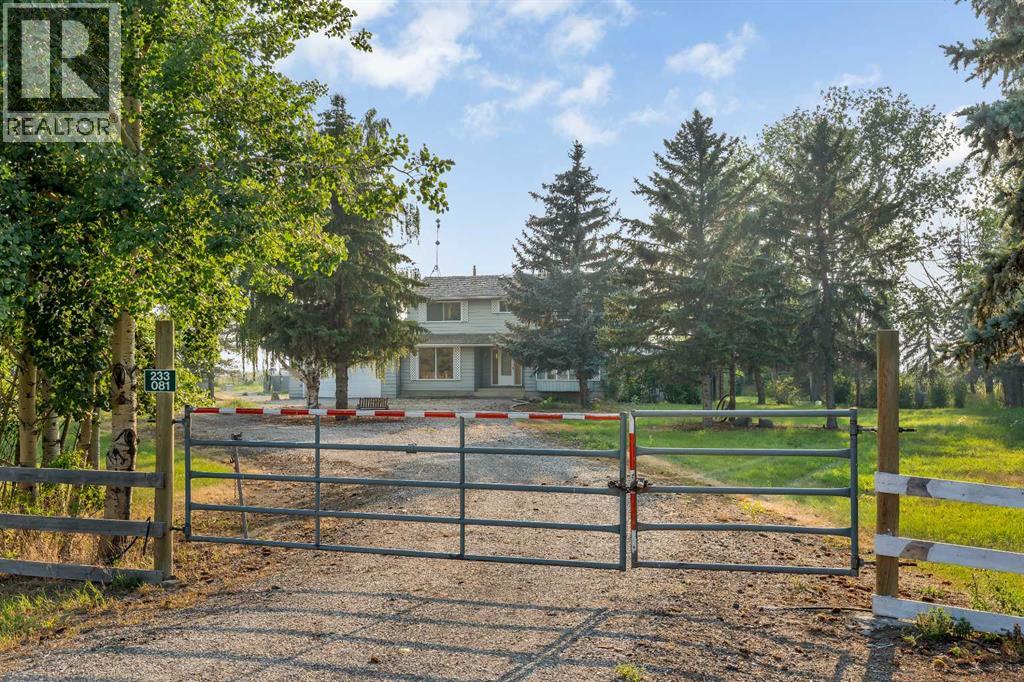 233081 Glenmore View Road, Rural Rocky View County, Alberta  T2P 2G6 - Photo 2 - A2261533