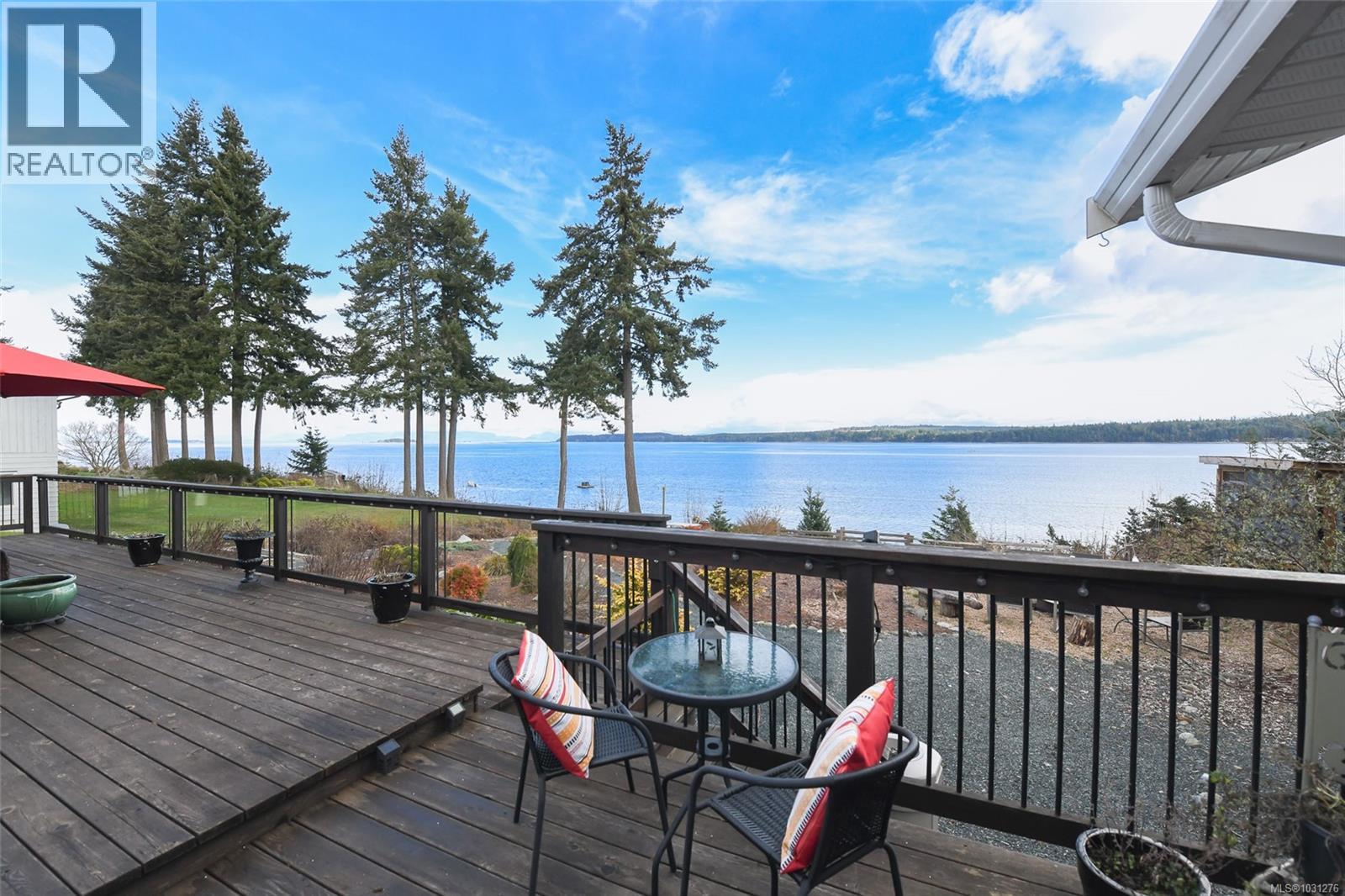 5896 Garvin Rd, Union Bay, British Columbia  V0R 3B0 - Photo 5 - 1031276