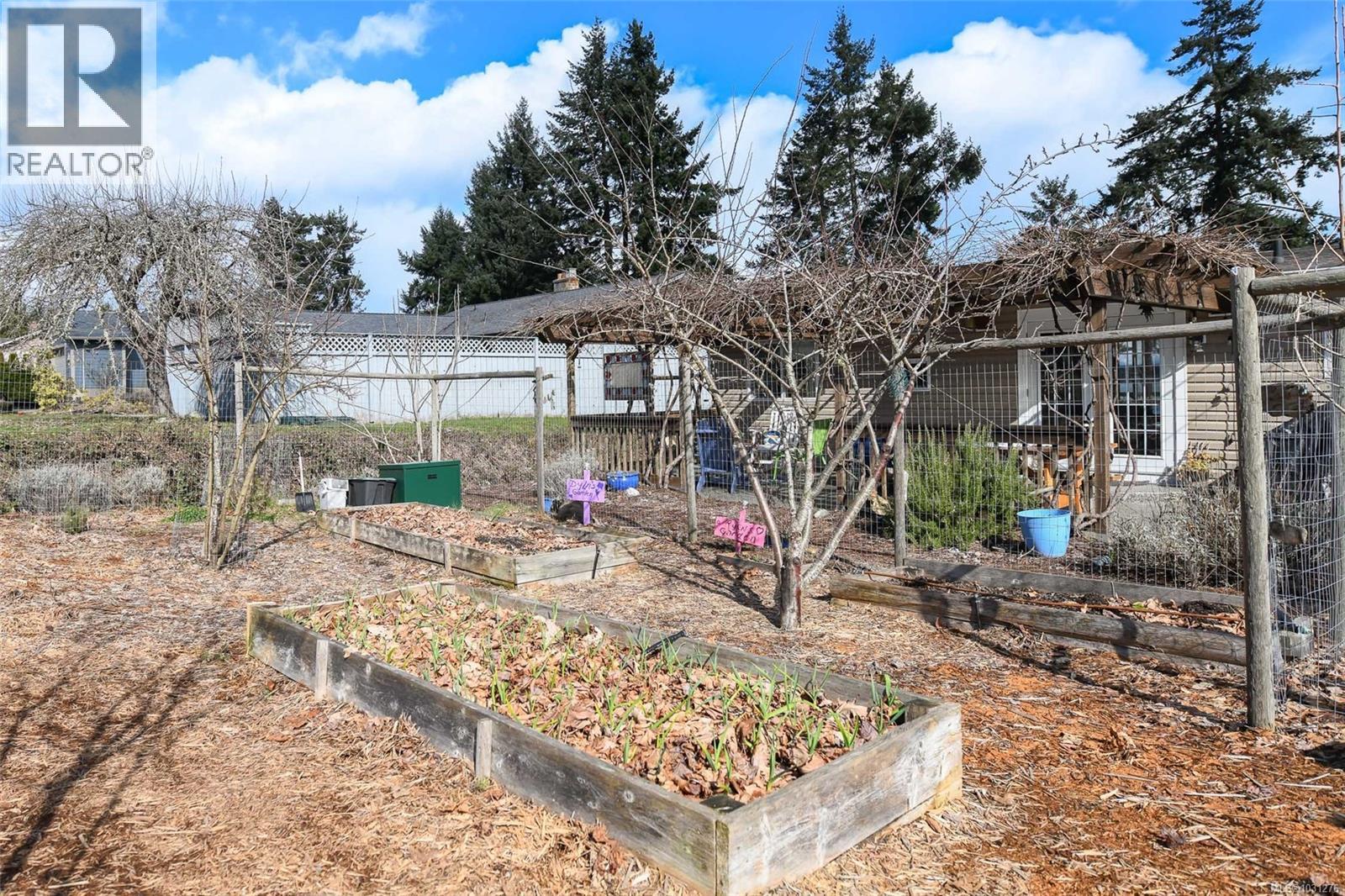 5896 Garvin Rd, Union Bay, British Columbia  V0R 3B0 - Photo 46 - 1031276