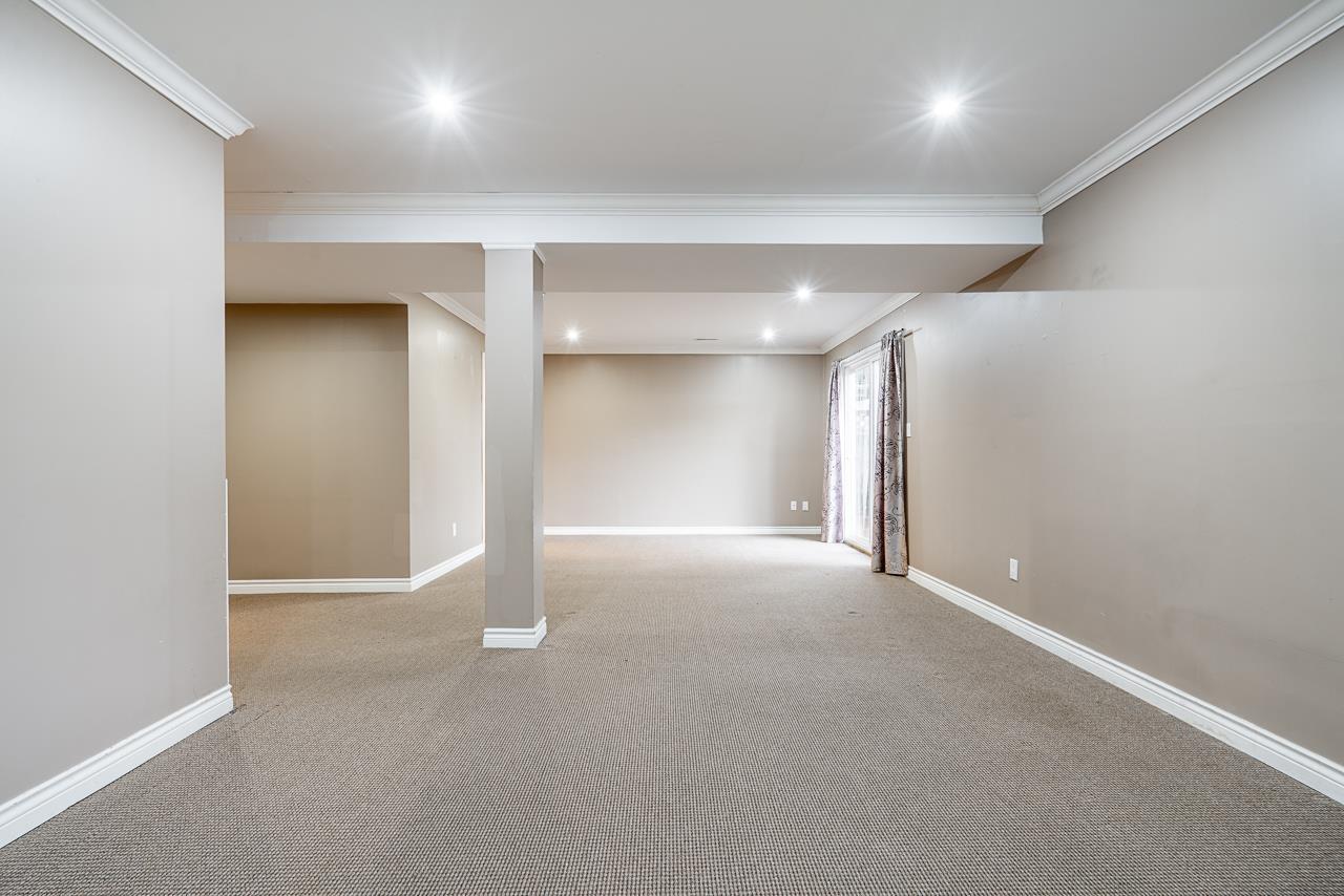 2262 Willoughby Way, Langley, British Columbia  V2Y 1C1 - Photo 26 - R3108060