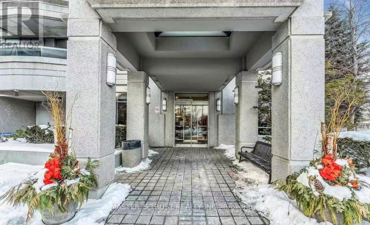 1211 - 35 Finch Avenue E, Toronto, Ontario  M2N 6Z8 - Photo 2 - C12968136