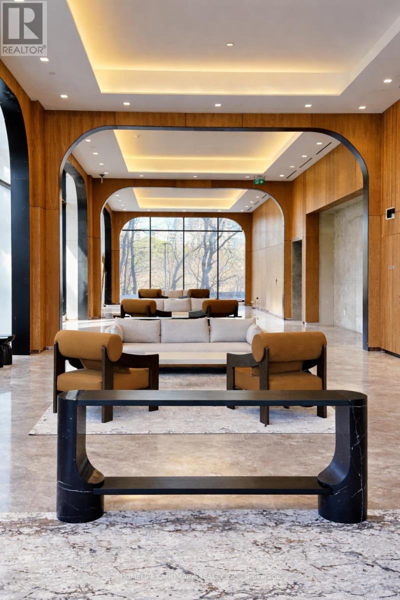 215 - 29 GREEN TRAIL COURT, Toronto, Ontario