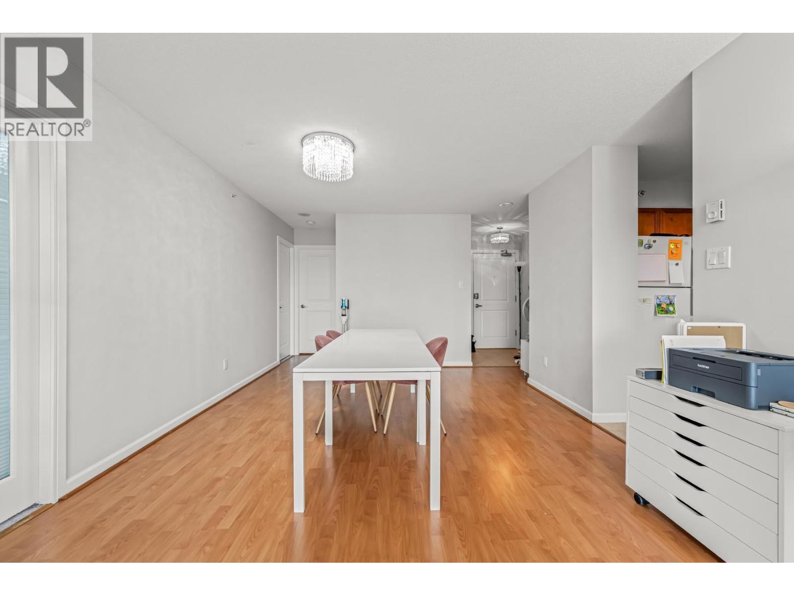 2105 4398 Buchanan Street, Burnaby, British Columbia  V5C 6R7 - Photo 6 - R3107816