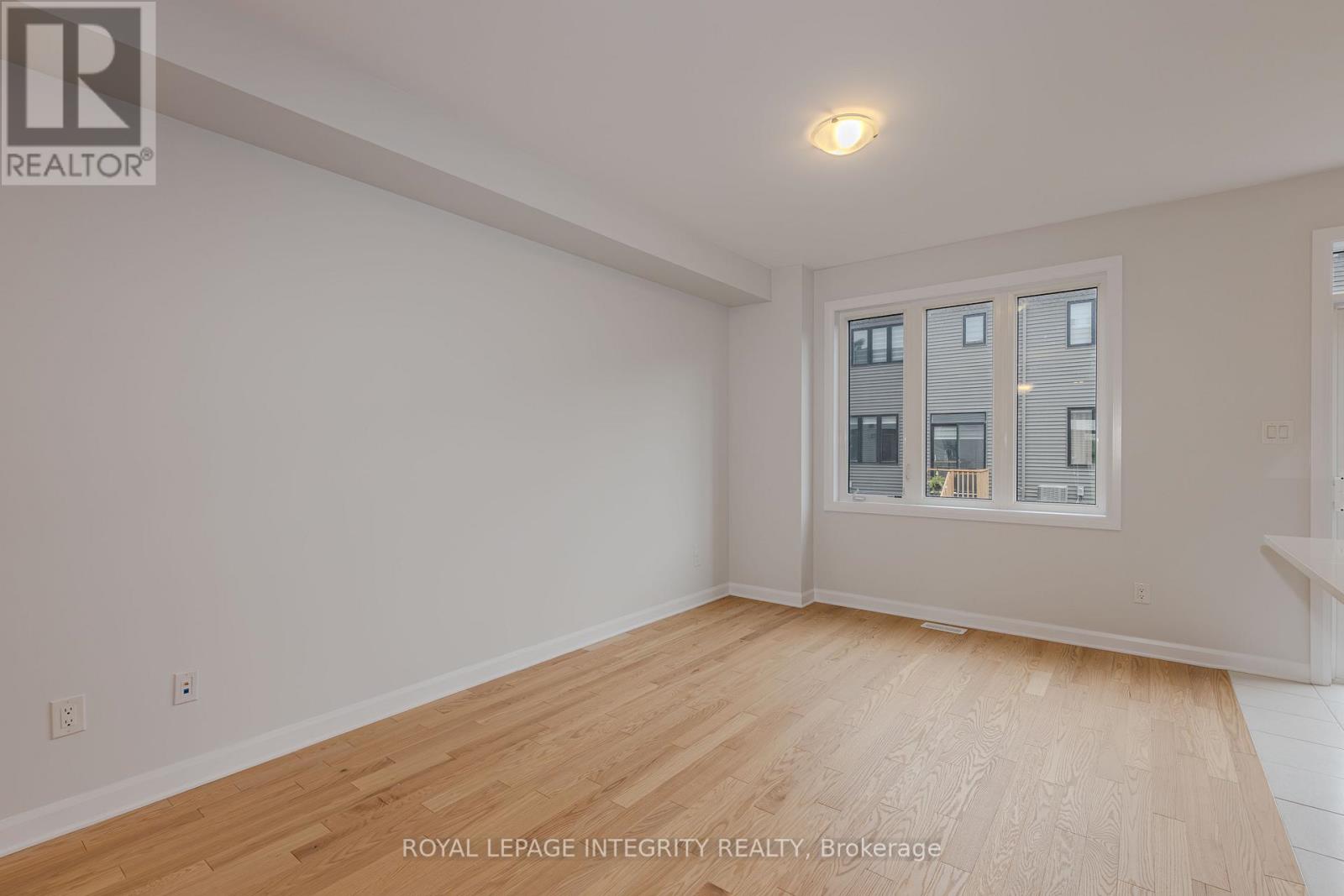 66 Osler Street, Ottawa, Ontario  K2W 0M1 - Photo 5 - X12968144