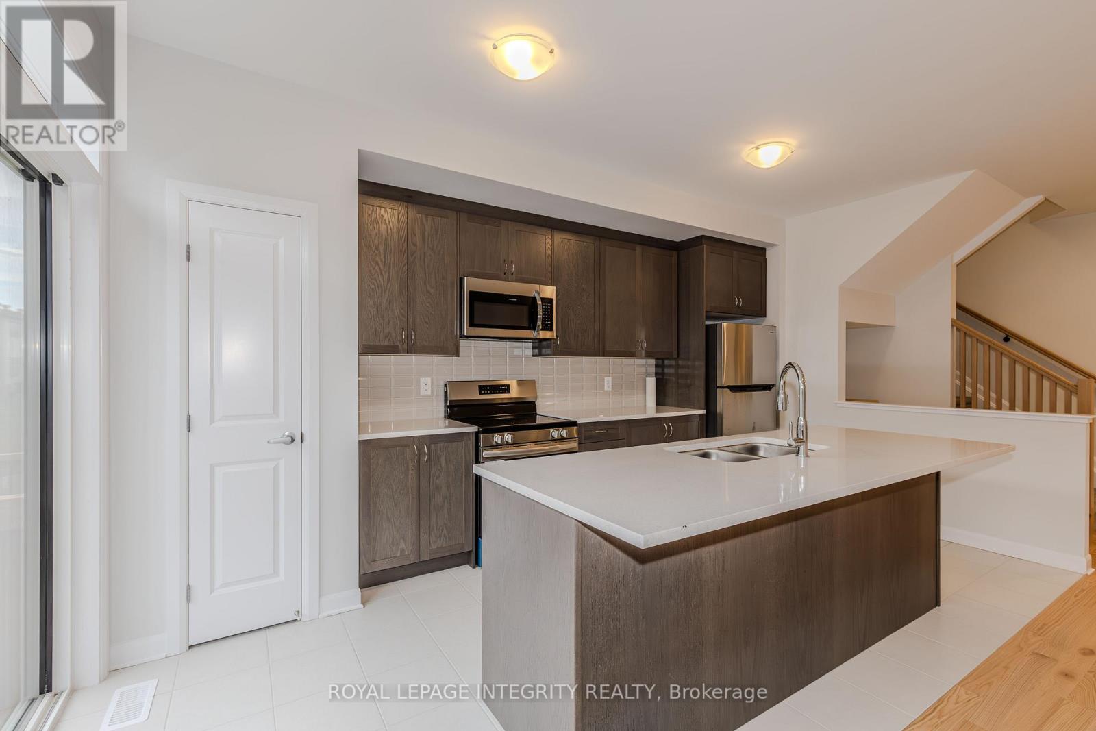 66 Osler Street, Ottawa, Ontario  K2W 0M1 - Photo 9 - X12968144