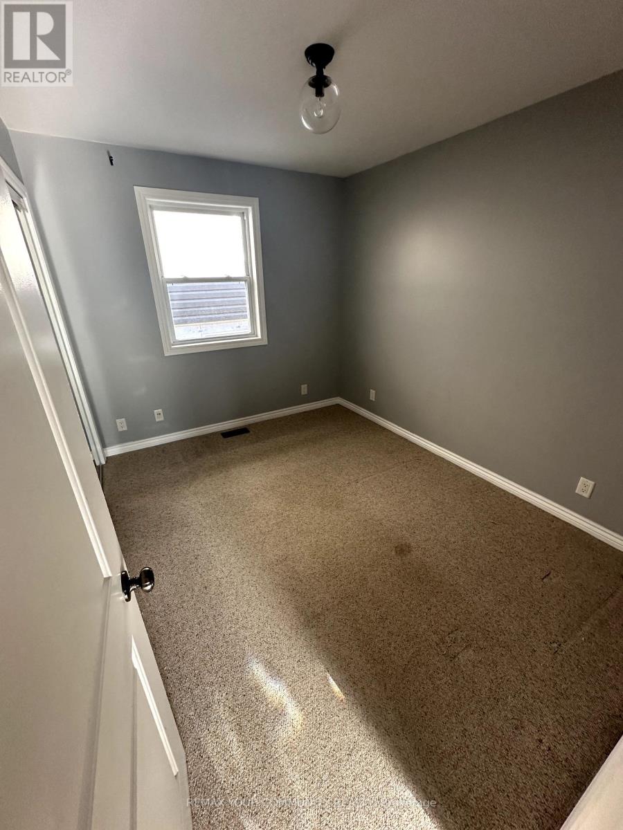 786 Rockaway Road, Georgina, Ontario  L0E 1S0 - Photo 3 - N12968158