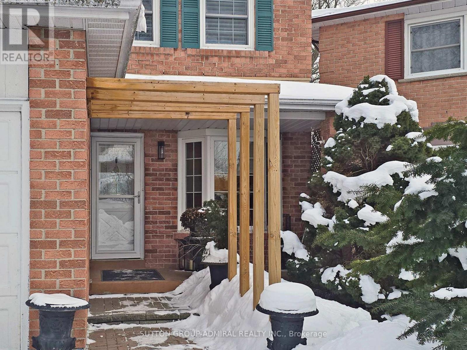 19 Backus Court, Markham, Ontario  L3P 6V6 - Photo 2 - N12968168