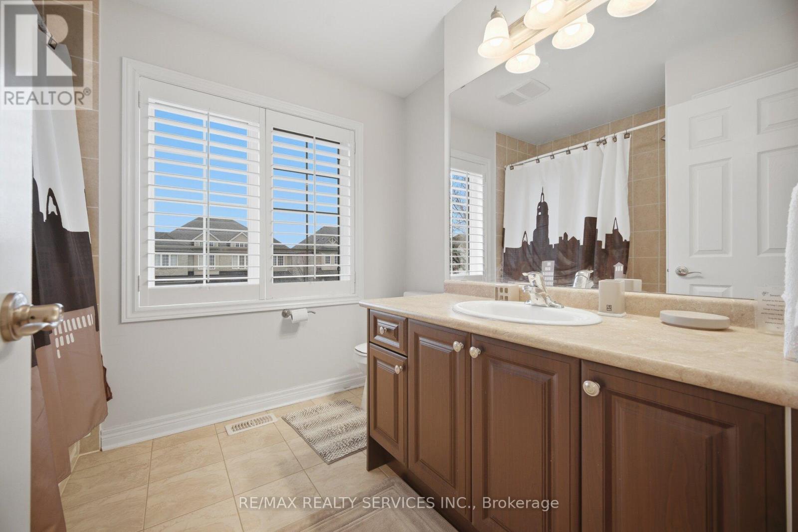 23 Twistleton Street, Caledon, Ontario  L7C 3V9 - Photo 42 - W12956728