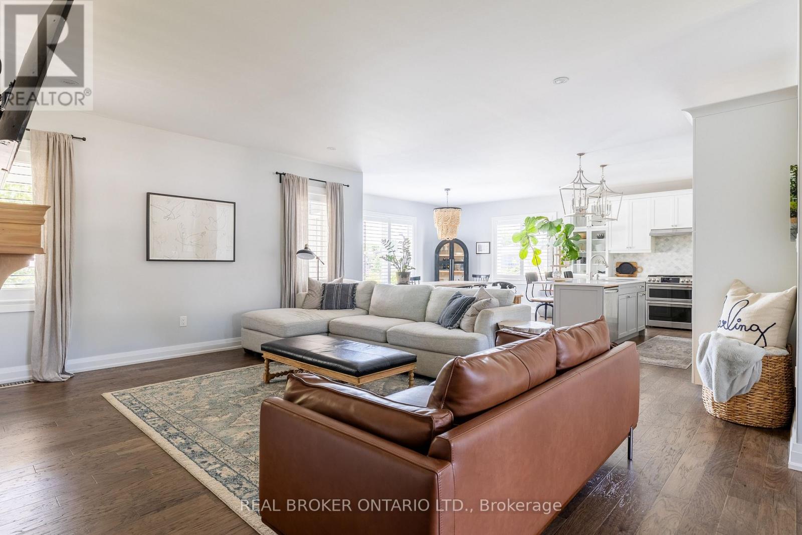 19 Cheslock Crescent, Oro-Medonte (Warminster), Ontario  L3V 8N8 - Photo 8 - S12968152