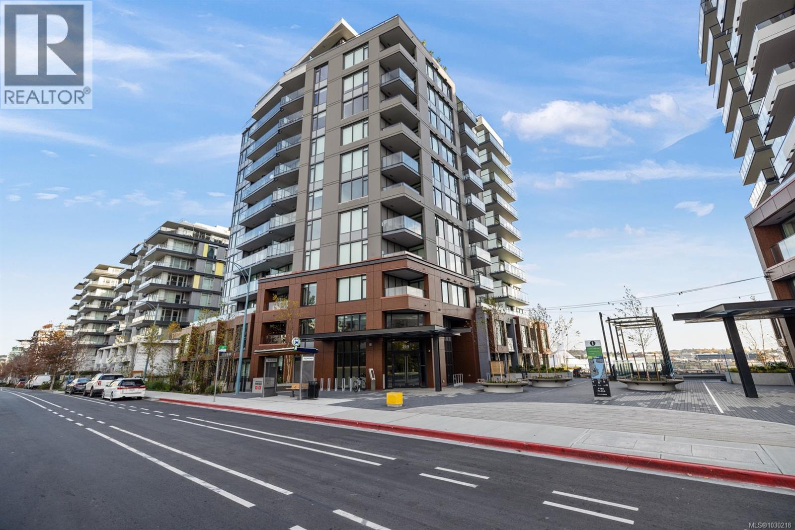 204 369 Tyee Rd, Victoria, British Columbia