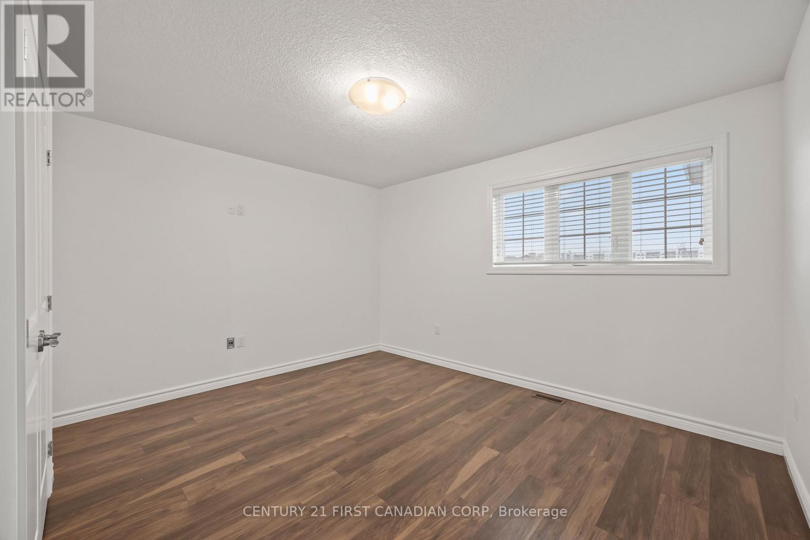 3079 Pomeroy Lane, London South, Ontario  N6P 0B6 - Photo 22 - X12963856