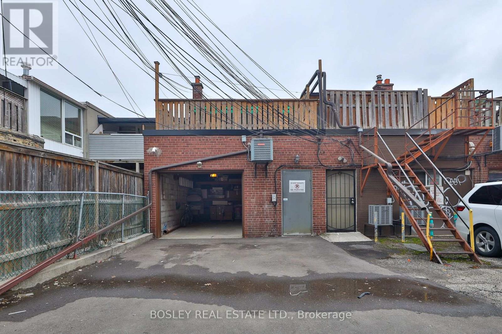 1674 St Clair Avenue W, Toronto, Ontario  M6N 1H8 - Photo 33 - W12968138