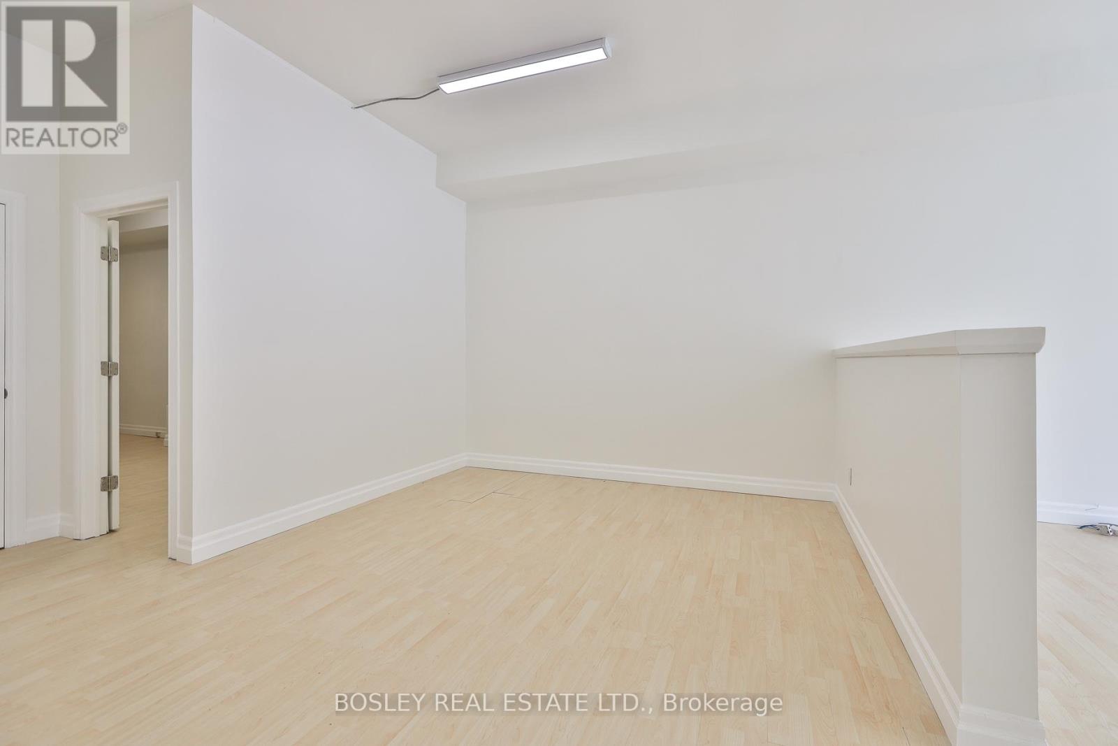 1674 St Clair Avenue W, Toronto, Ontario  M6N 1H8 - Photo 7 - W12968138