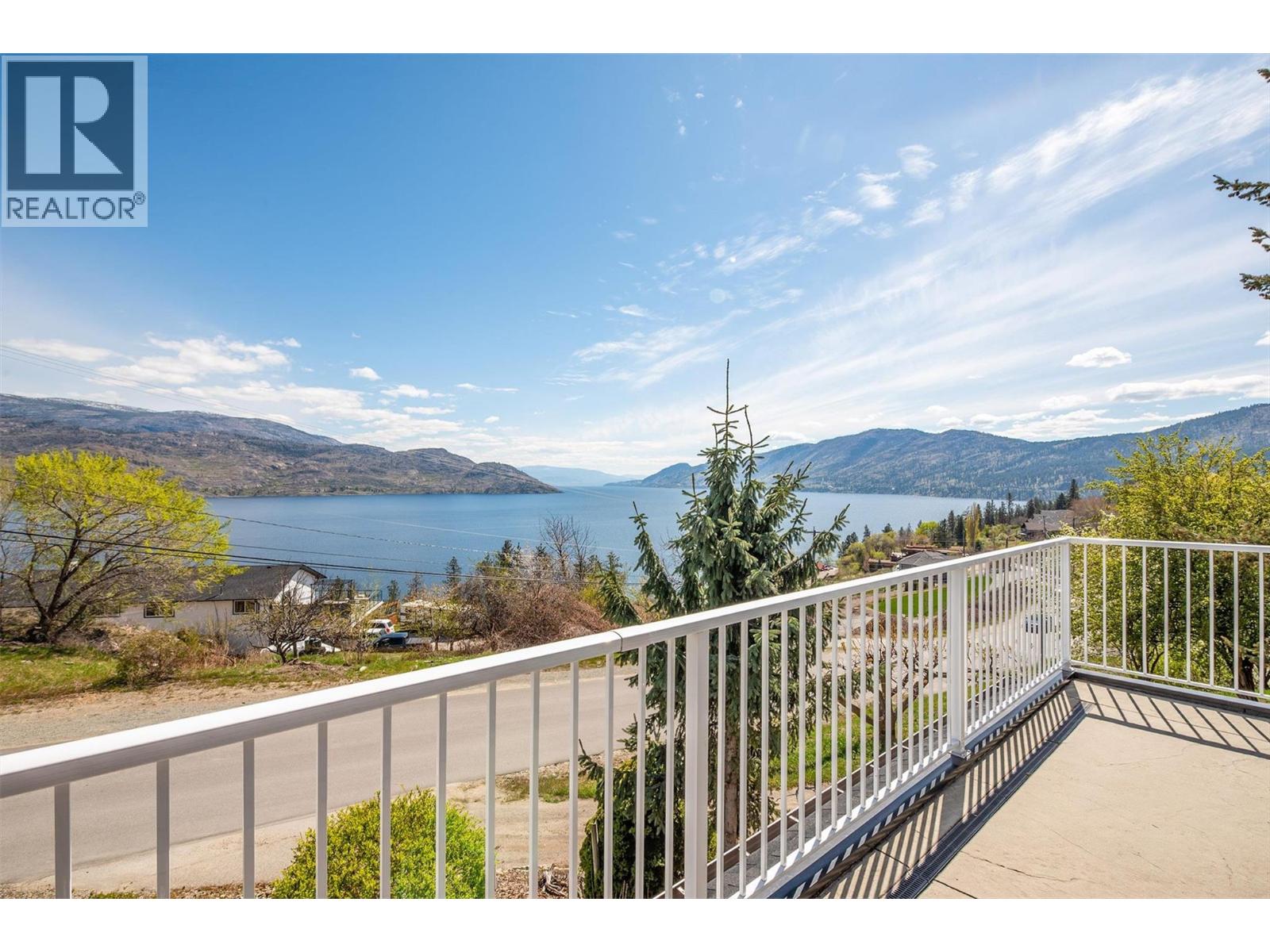 6148 Lipsett Avenue Peachland Photo 14