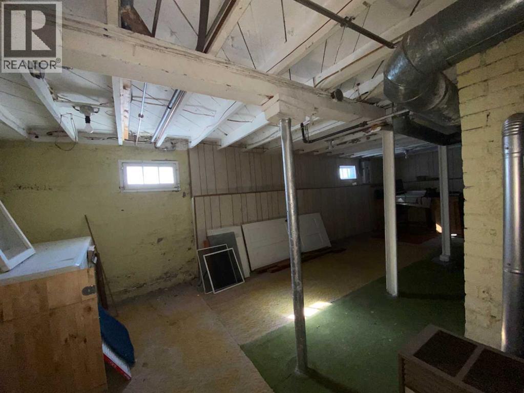 20601 25 Avenue, Bellevue, Alberta  T0K 0C0 - Photo 24 - A2295487