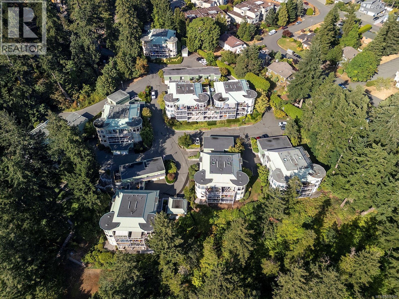 206 2275 Comox Ave, Comox, British Columbia V9M 1X6 - Photo 34 - 1026366