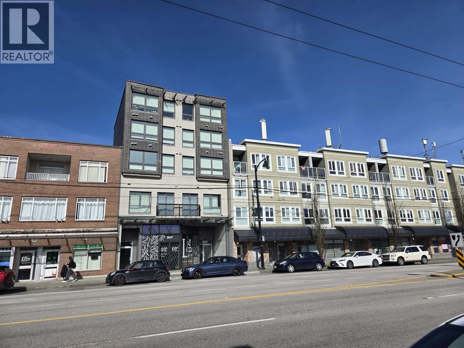 2551 Kingsway, Vancouver, British Columbia  V5R 5H3 - Photo 15 - C8077620