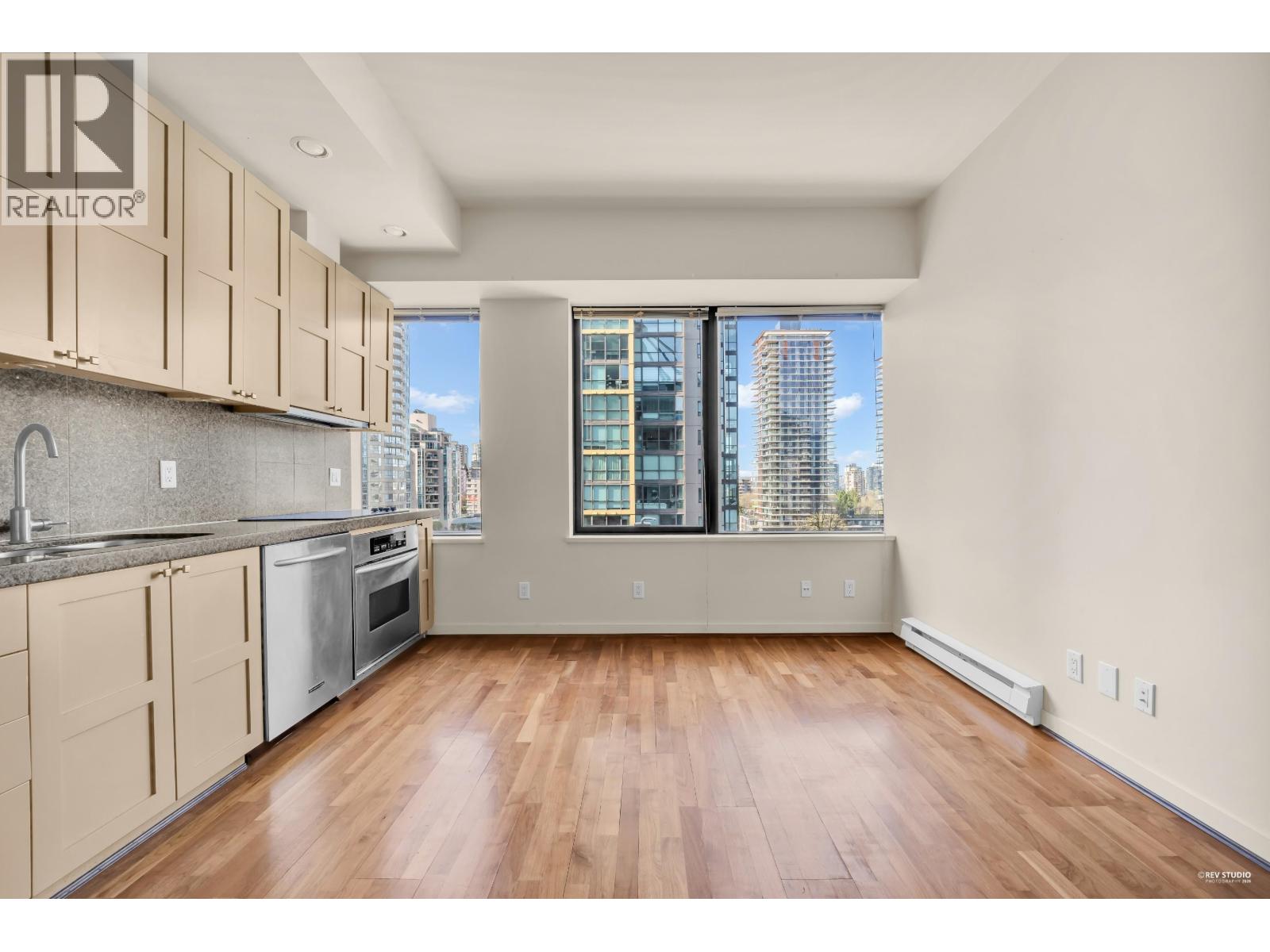 1113 1333 W Georgia Street, Vancouver, British Columbia V6E 4V3 - Photo 5 - R3108038