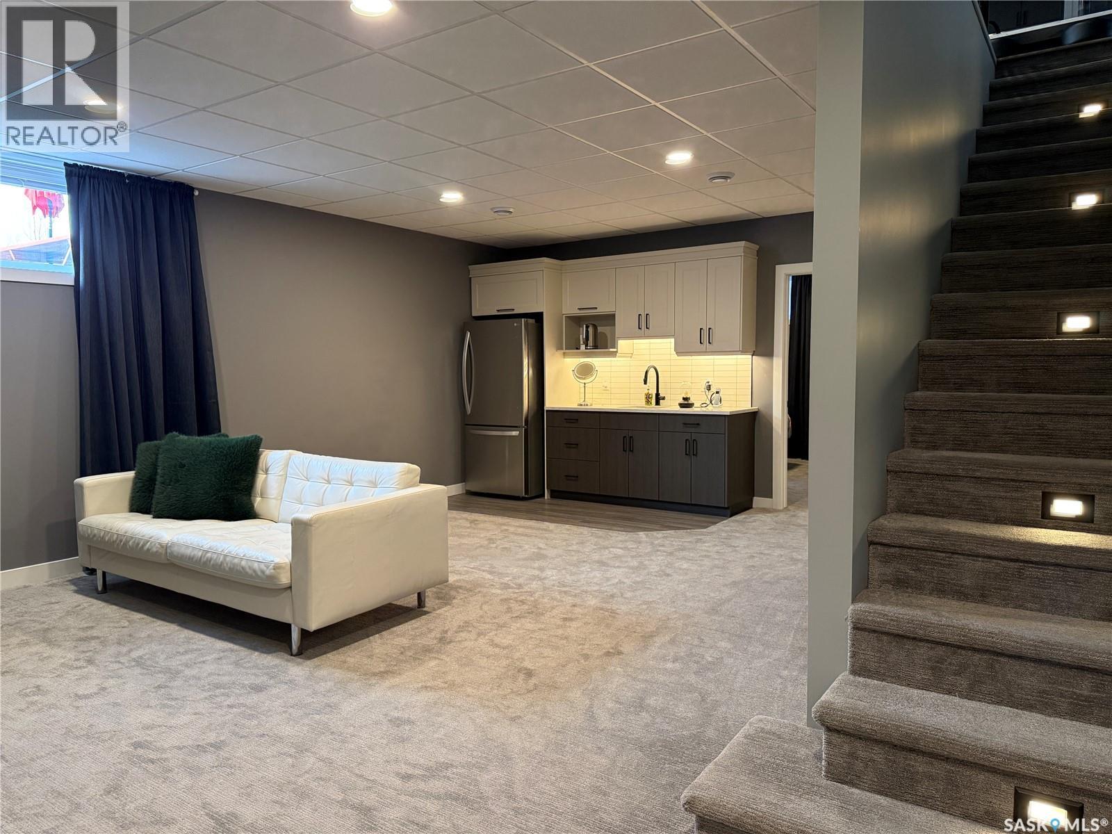 1001 Maplewood Drive, Moose Jaw, Saskatchewan  S6J 0E4 - Photo 23 - SK032308