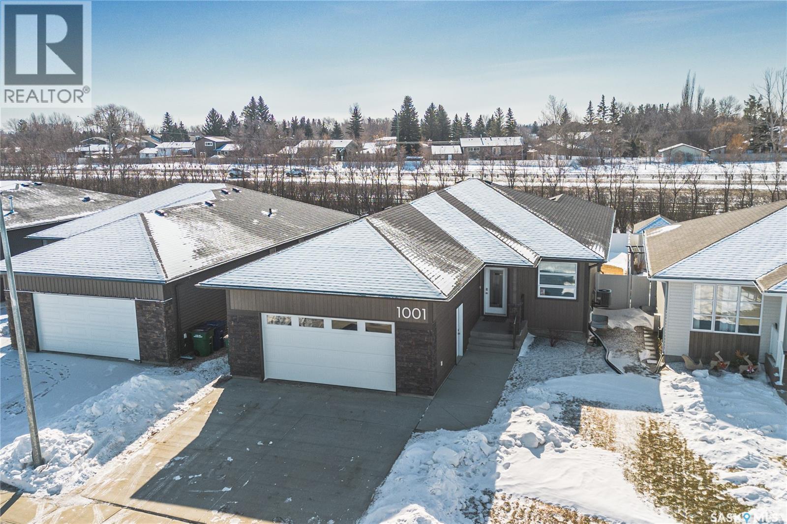 1001 Maplewood Drive, Moose Jaw, Saskatchewan  S6J 0E4 - Photo 50 - SK032308