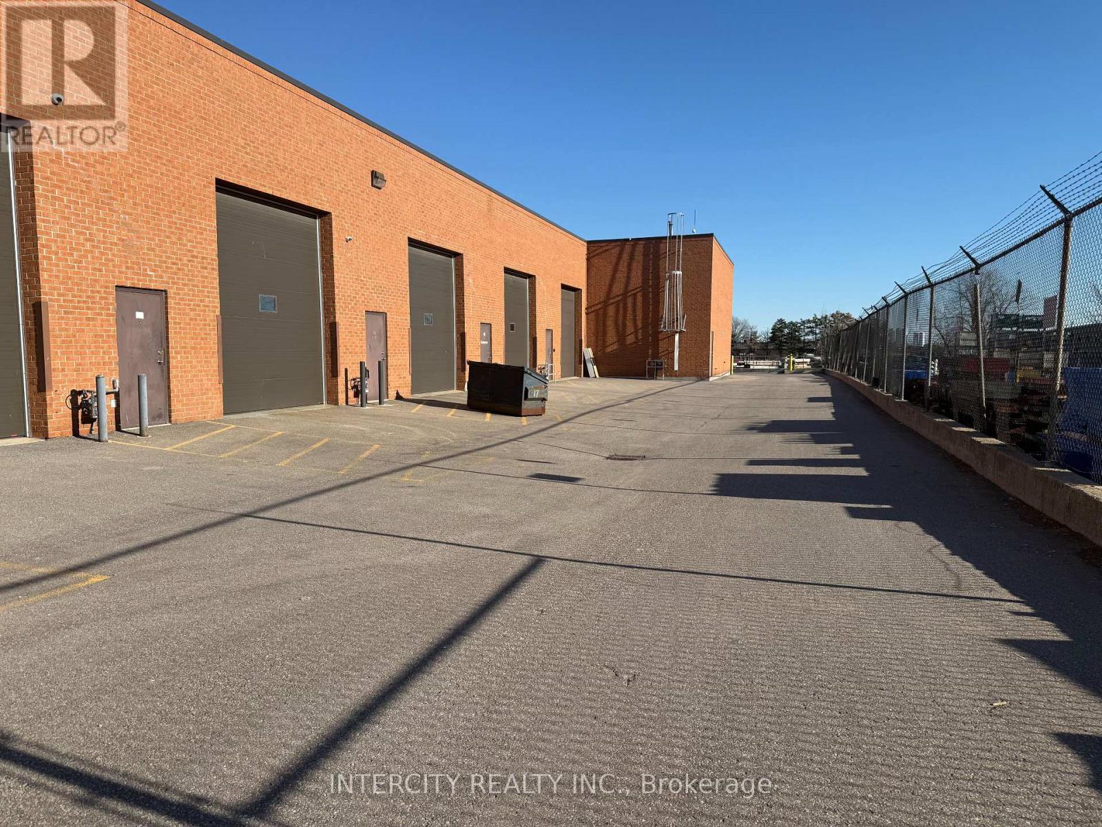 14 - 610 Bowes Road, Vaughan, Ontario  L4K 4A4 - Photo 11 - N12966922