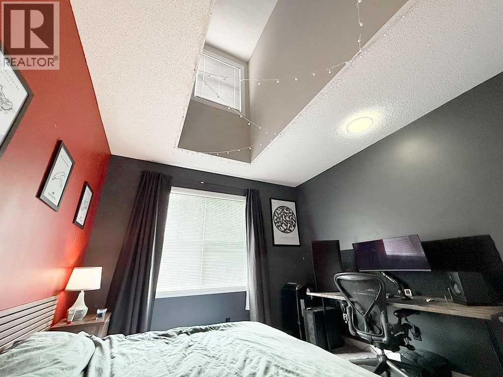 104 Prestwick Gardens SE, Calgary, Alberta  T2Z 3V4 - Photo 17 - A2299381