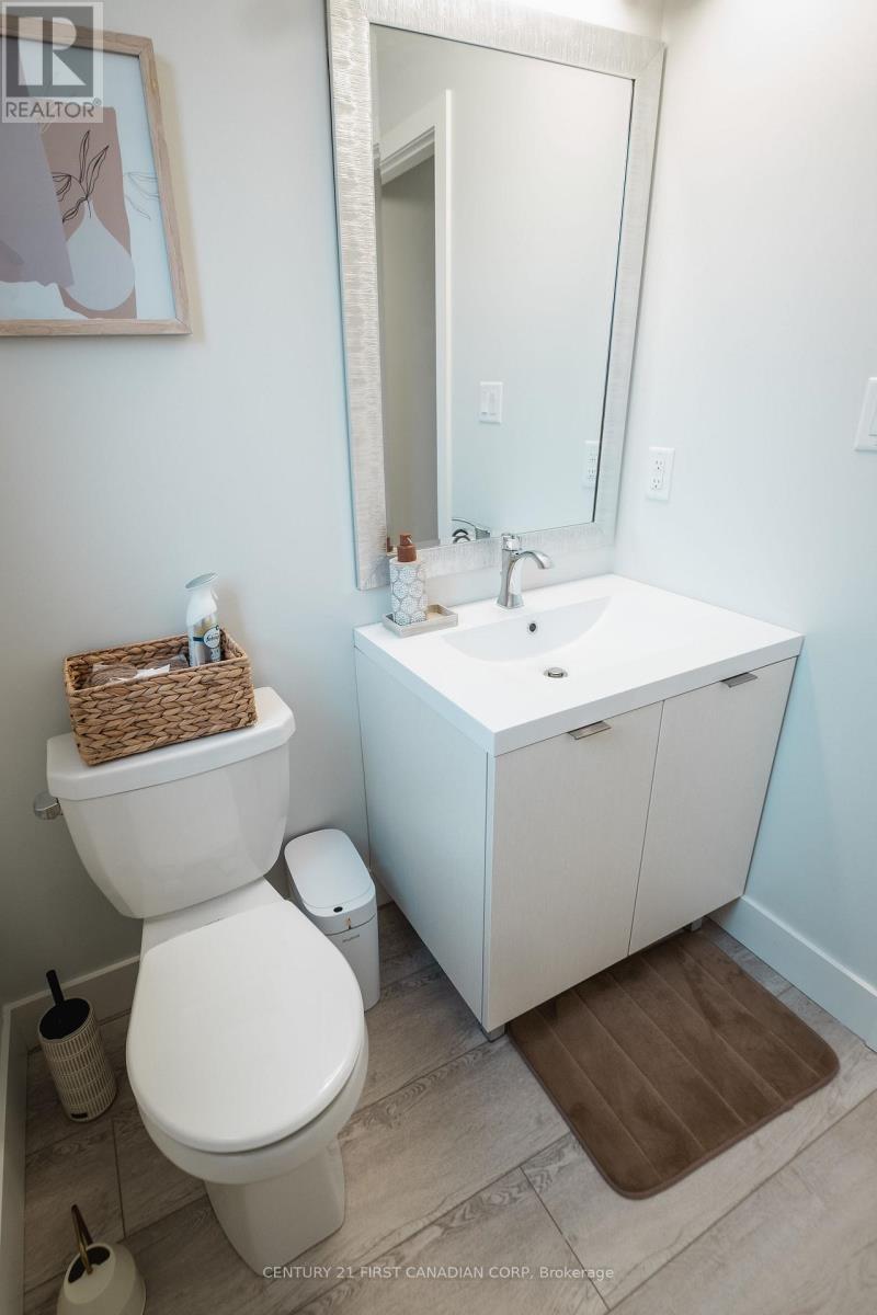 36 - 925 Deveron Crescent, London South, Ontario  N5Z 5C5 - Photo 16 - X12898426