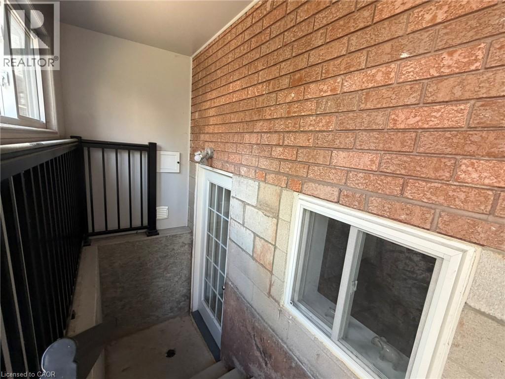 84 Juniper Drive Unit# Bsmt, Stoney Creek, Ontario  L8E 4G6 - Photo 2 - 40816774