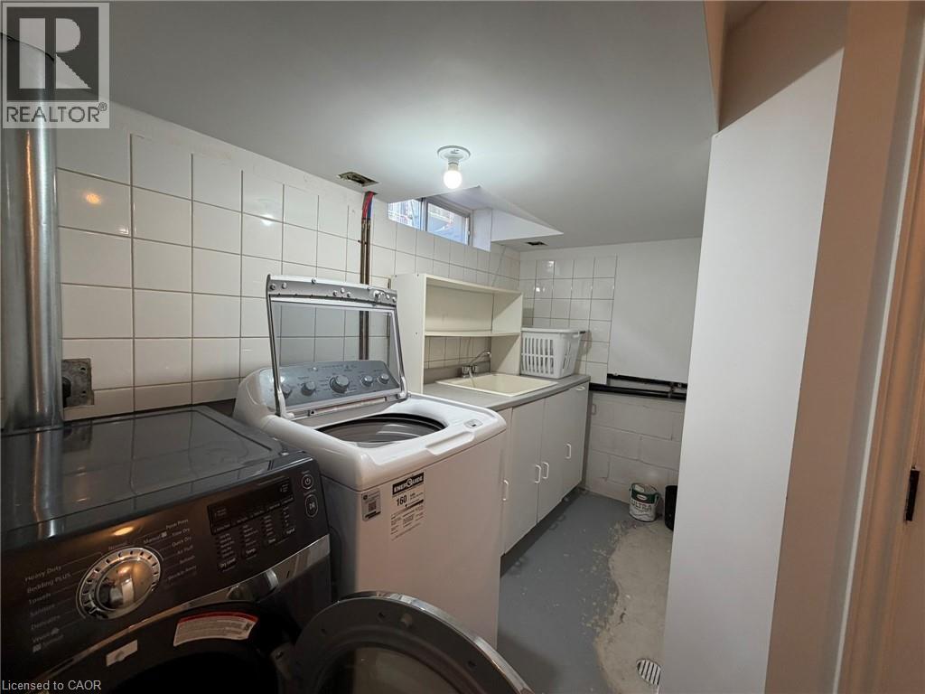 84 Juniper Drive Unit# Bsmt, Stoney Creek, Ontario  L8E 4G6 - Photo 22 - 40816774