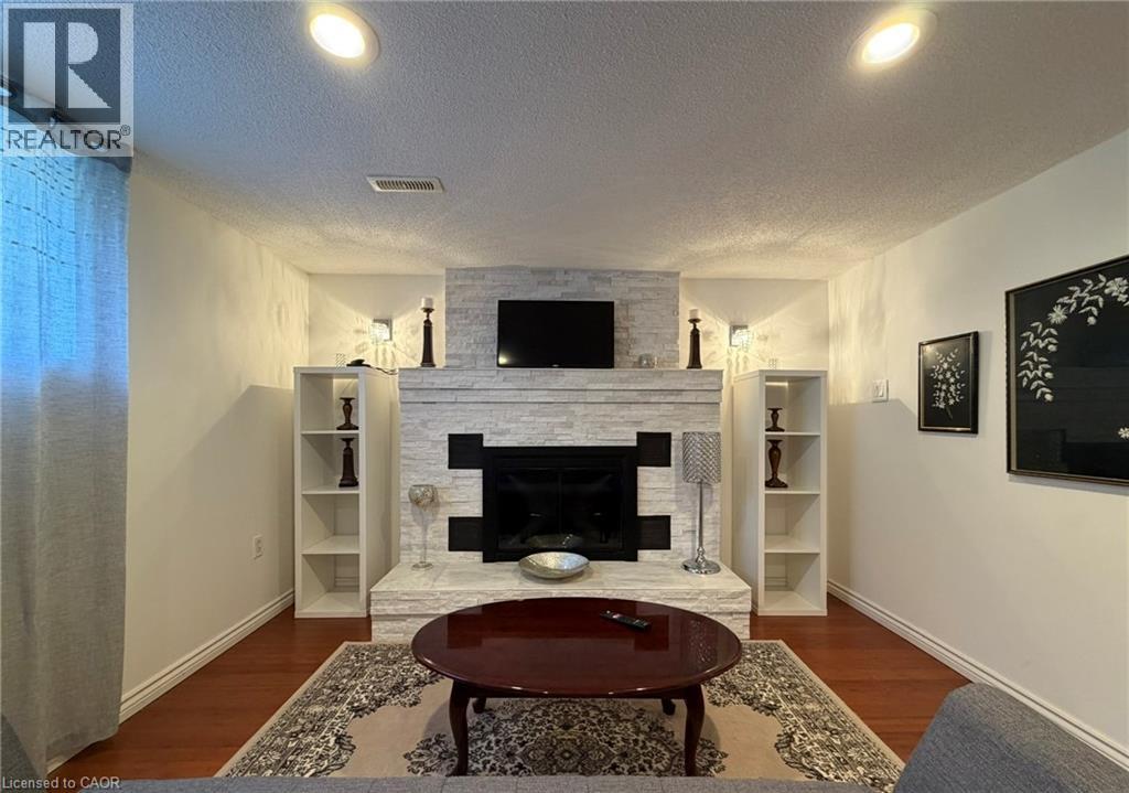 84 Juniper Drive Unit# Bsmt, Stoney Creek, Ontario  L8E 4G6 - Photo 9 - 40816774