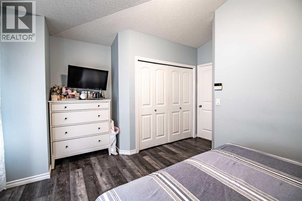 42 Johns Street, Red Deer, Alberta  T4P 4C8 - Photo 21 - A2292356