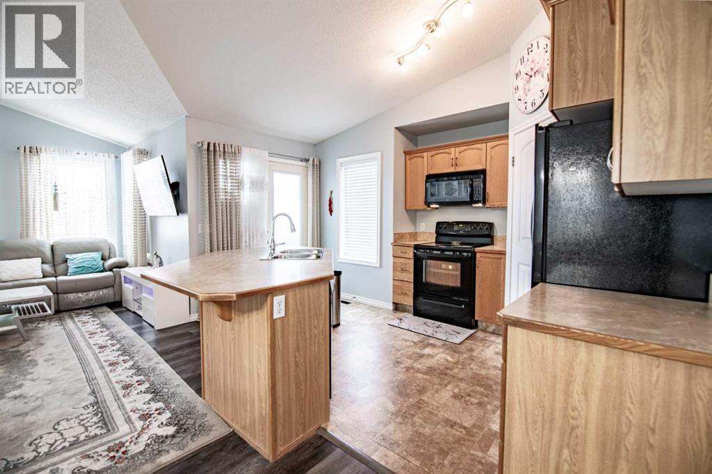 42 Johns Street, Red Deer, Alberta  T4P 4C8 - Photo 15 - A2292356