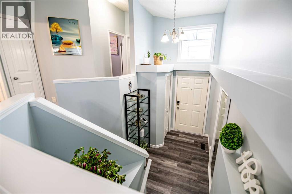 42 Johns Street, Red Deer, Alberta  T4P 4C8 - Photo 6 - A2292356