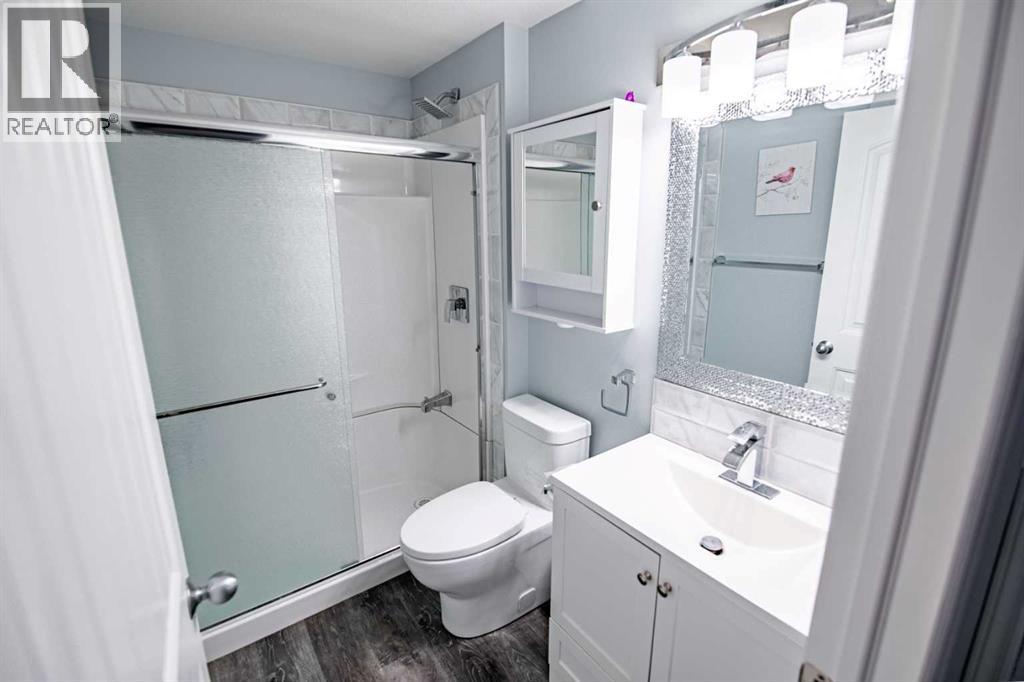 42 Johns Street, Red Deer, Alberta  T4P 4C8 - Photo 34 - A2292356