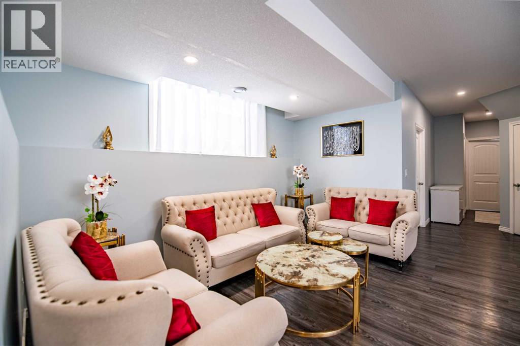 42 Johns Street, Red Deer, Alberta  T4P 4C8 - Photo 28 - A2292356