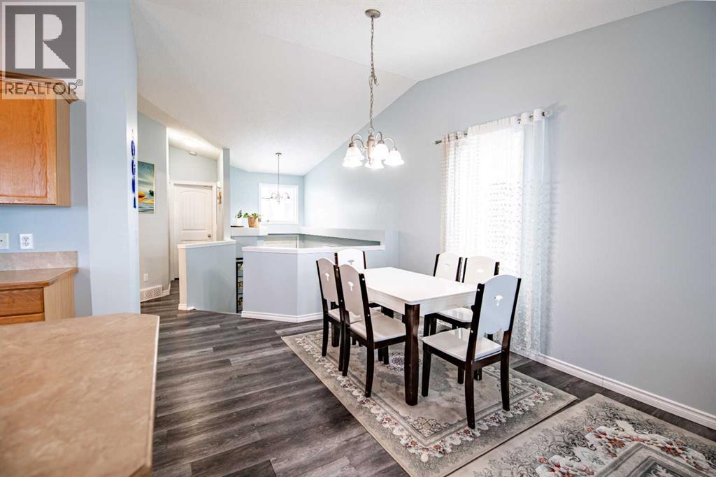 42 Johns Street, Red Deer, Alberta  T4P 4C8 - Photo 16 - A2292356