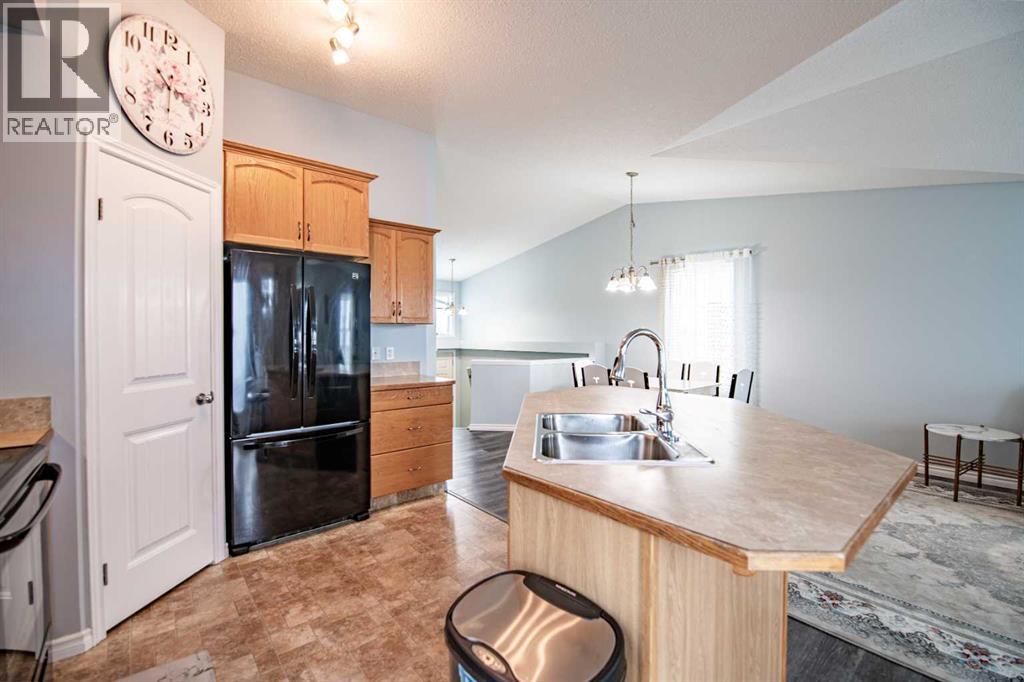 42 Johns Street, Red Deer, Alberta  T4P 4C8 - Photo 13 - A2292356