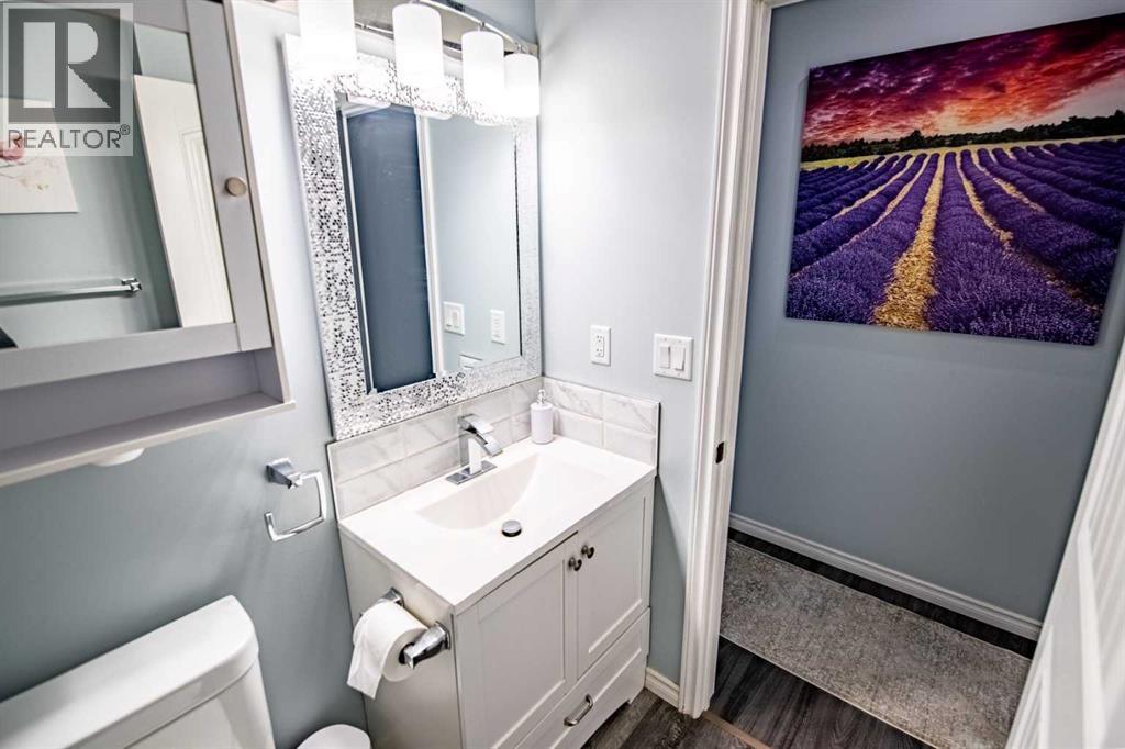 42 Johns Street, Red Deer, Alberta  T4P 4C8 - Photo 35 - A2292356