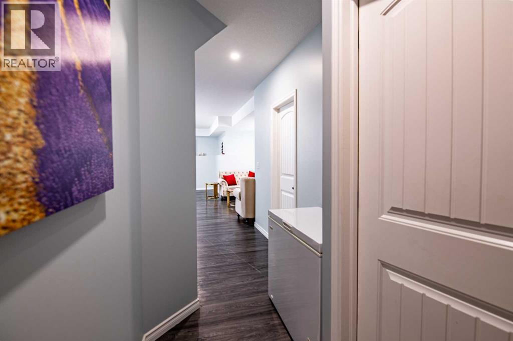 42 Johns Street, Red Deer, Alberta  T4P 4C8 - Photo 36 - A2292356