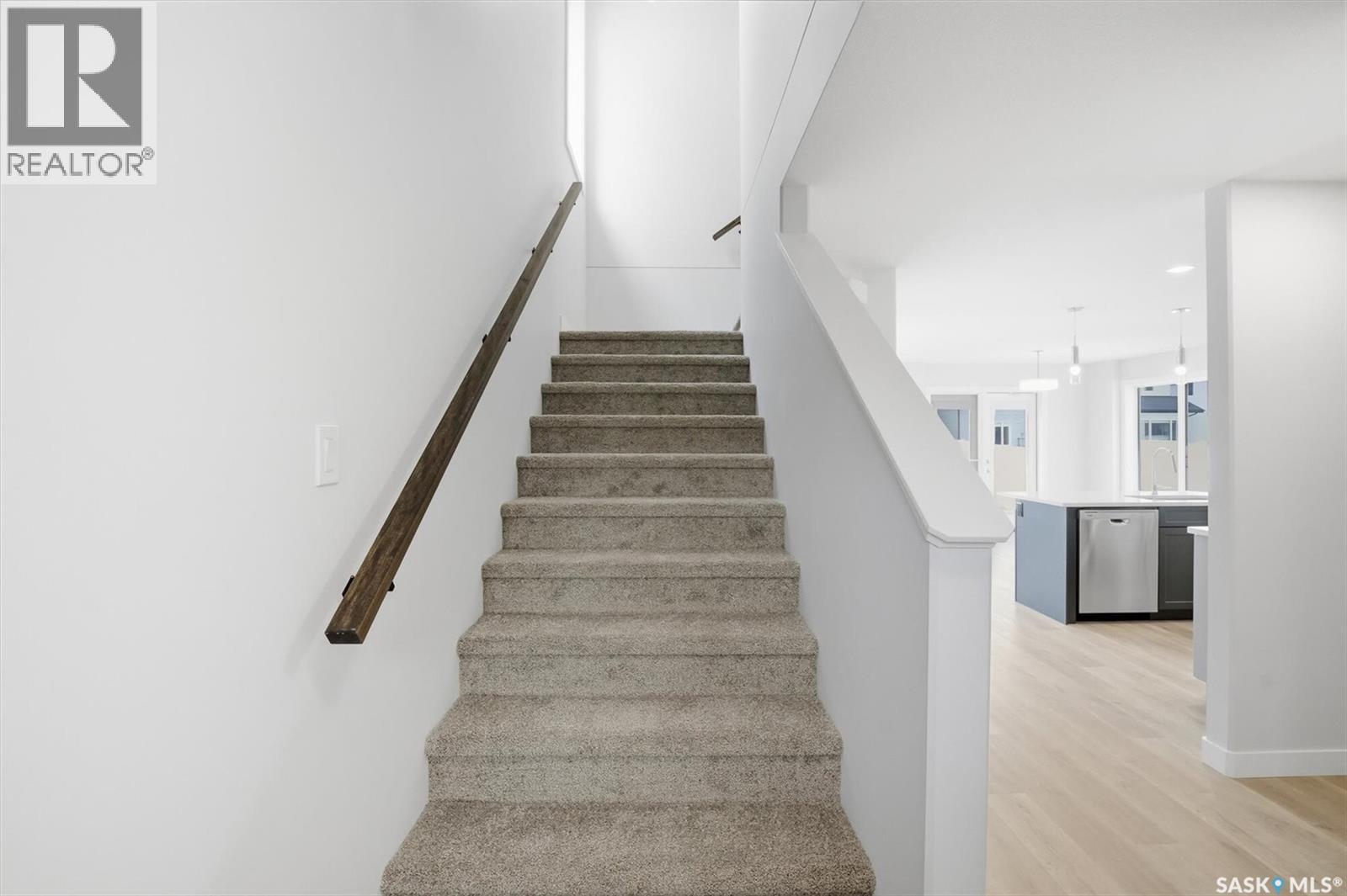 238 Kostiuk Crescent, Saskatoon, Saskatchewan  S7V 1R7 - Photo 16 - SK027981