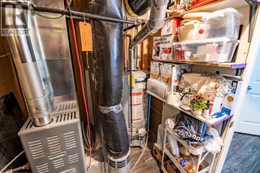 42 Johns Street, Red Deer, Alberta  T4P 4C8 - Photo 47 - A2292356