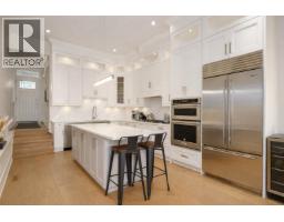 926 DELESTRE AVENUE, Coquitlam, British Columbia