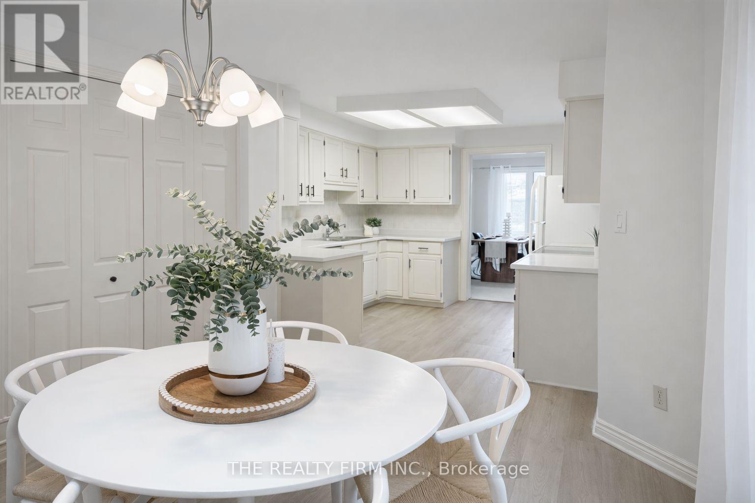 6 - 93 Pine Valley Gate, London South, Ontario  N6H 1L7 - Photo 8 - X12968288